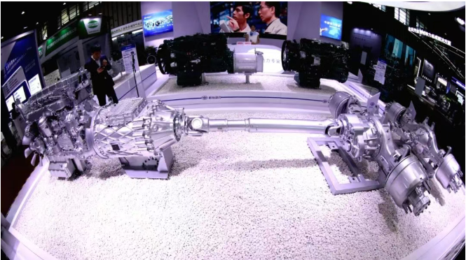 With cutting-edge technology and a strong following, FAW Jiefang Power ignites the international internal combustion engine exhibition!