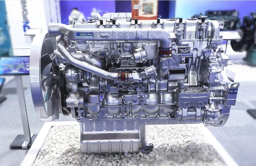 FAWDE's 20 Powertrain Models Ignite the Global Conference