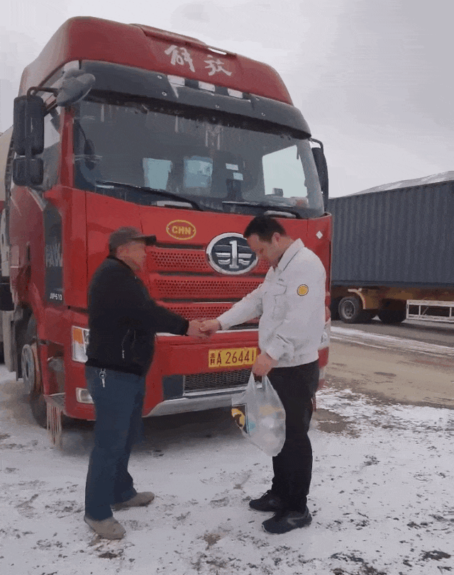 3,700 Meters Altitude, 160 km Journey! FAWDE Cross-Border Rescue Delivers Heartwarming Service
